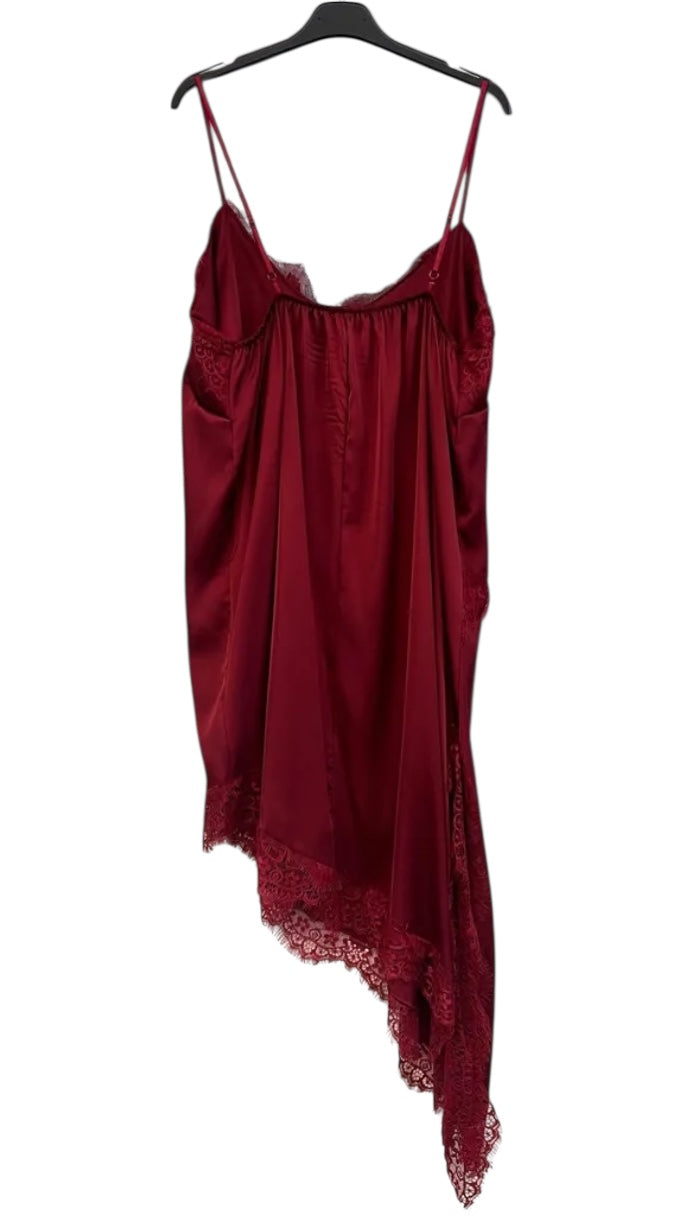 Robe dentelles      ( disponible en 2 couleurs )